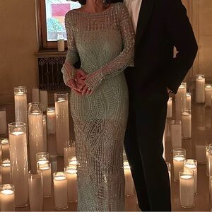 Naeem Khan Gown